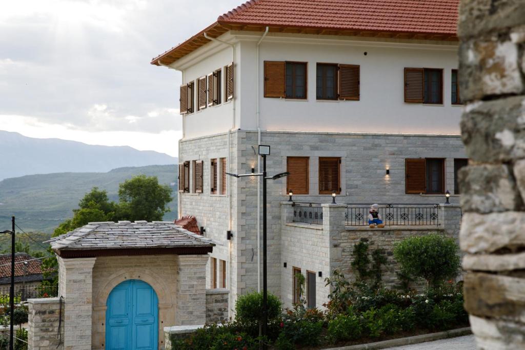Bujtina Sophie Hotel